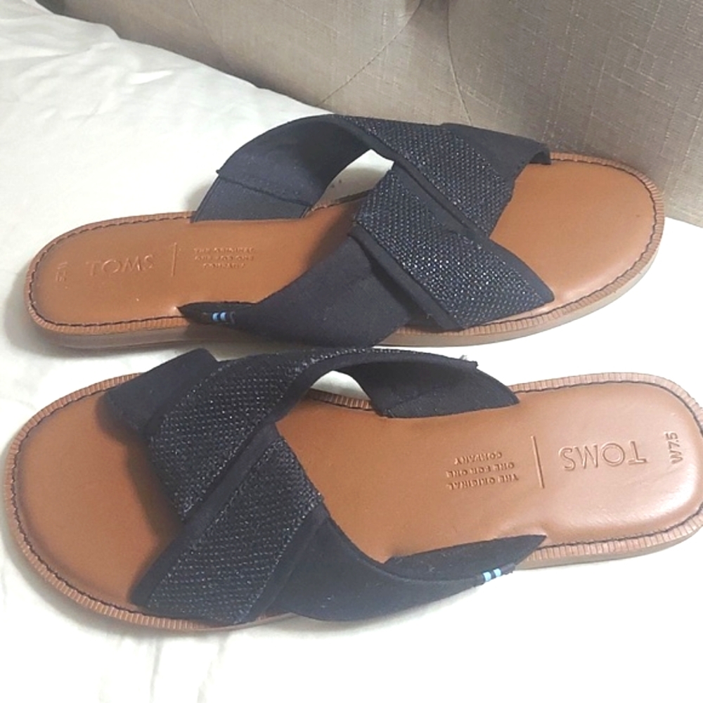 Toms Black & Brown Cross-Strap Slide Sandals Sz 7.5